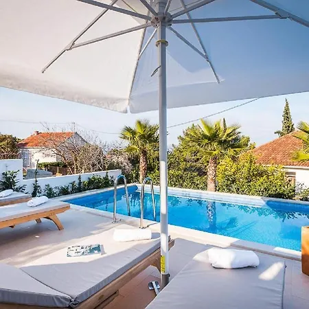 Dream - Private Pool Hébergement de vacances *